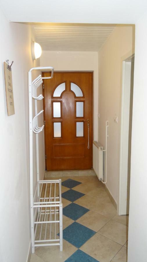 Apartma Nadja With Private Parking Ljubljana Exteriör bild